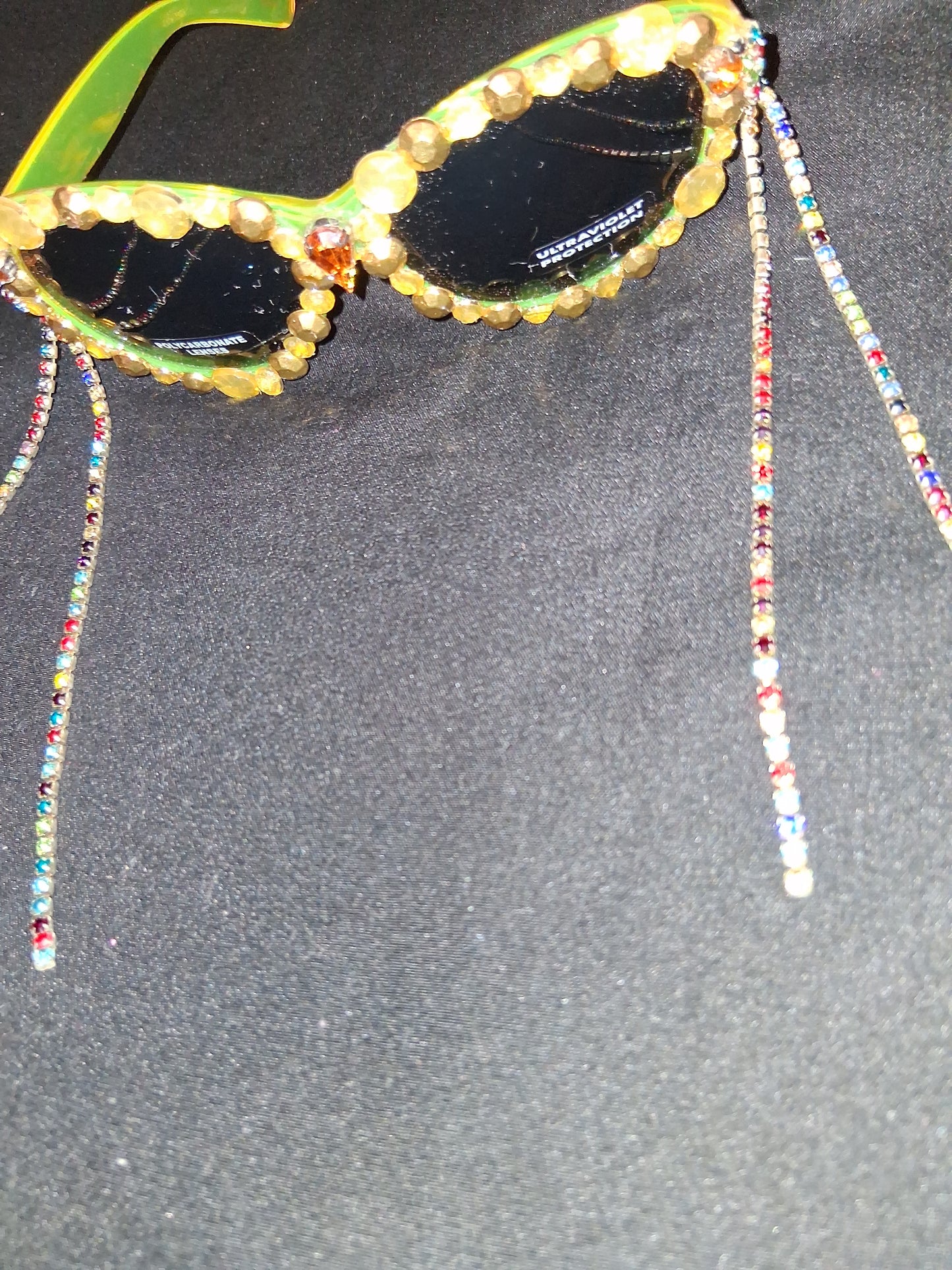 COCOMONEY GLASSES 1 OF A KIND CUSTOM SUN GLASSES PLASTIC 🕶 comes with free gifts 🎁