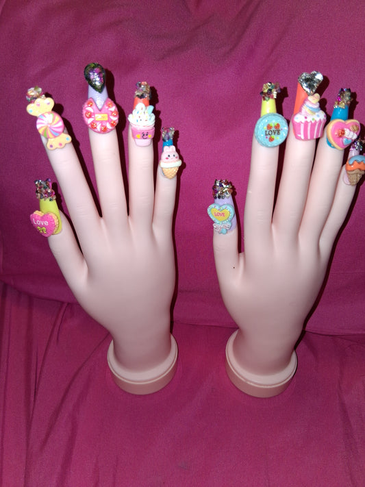 COCOMONEY NAILS CUSTOM 1 OF 1 GLUE ON PRESS ON COMES WITH FREE GIFTS #o79