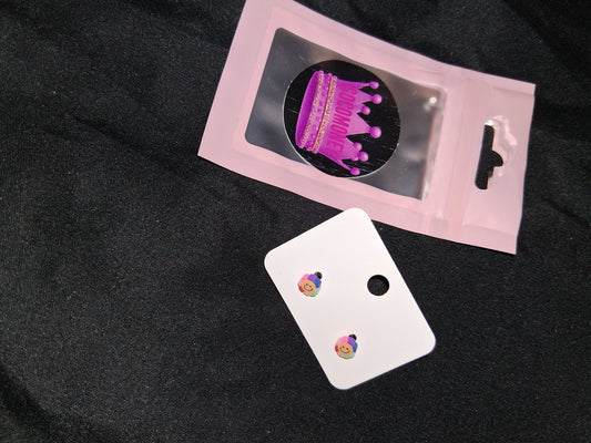 COCOMONEY EARRINGS BEAUTY AND ELEGANCE POSSIBLE MATERIALS PLASTIC RESIN METAL