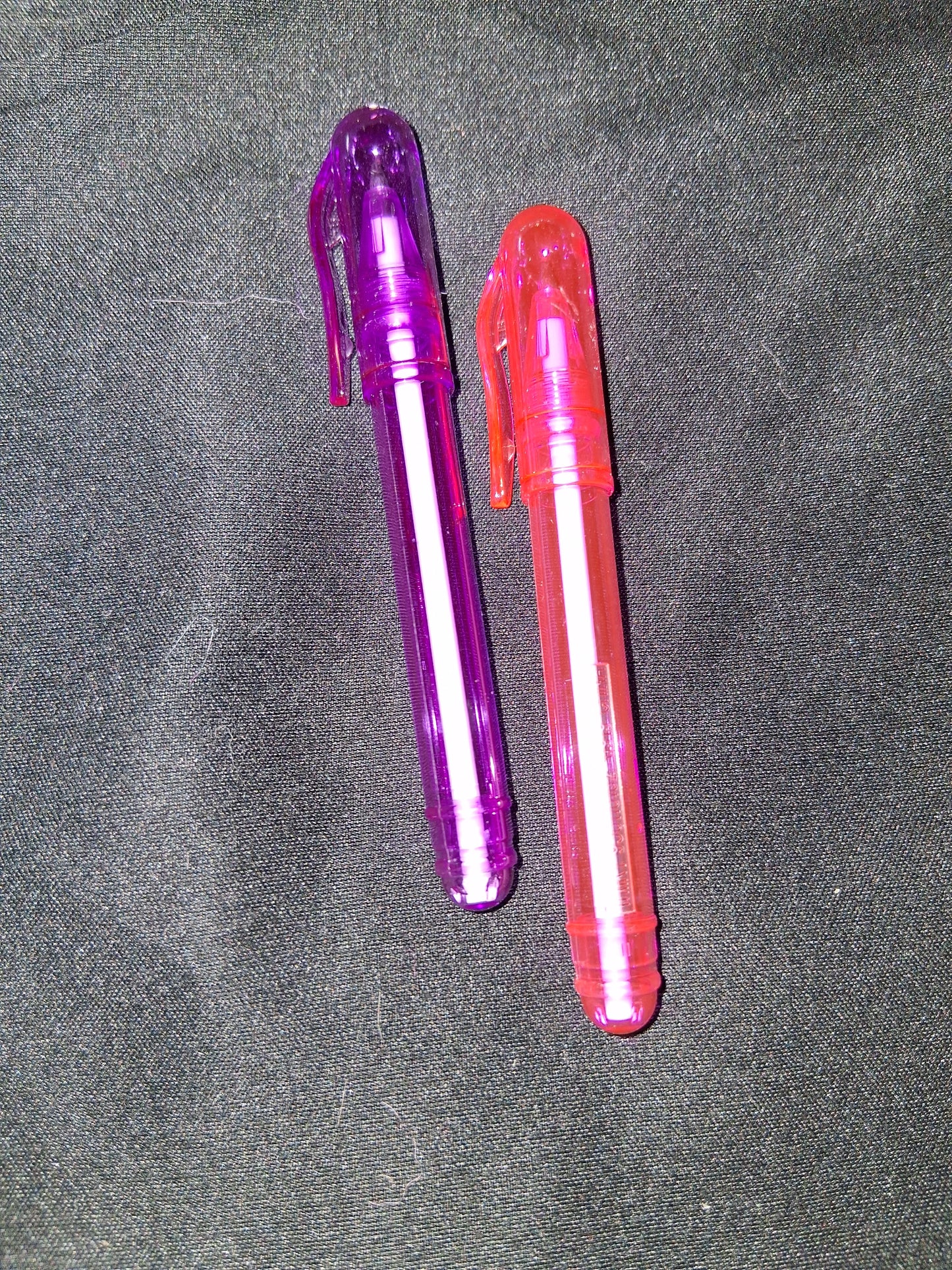 Ink pens 2pc pink and purple ink small pens mini half size