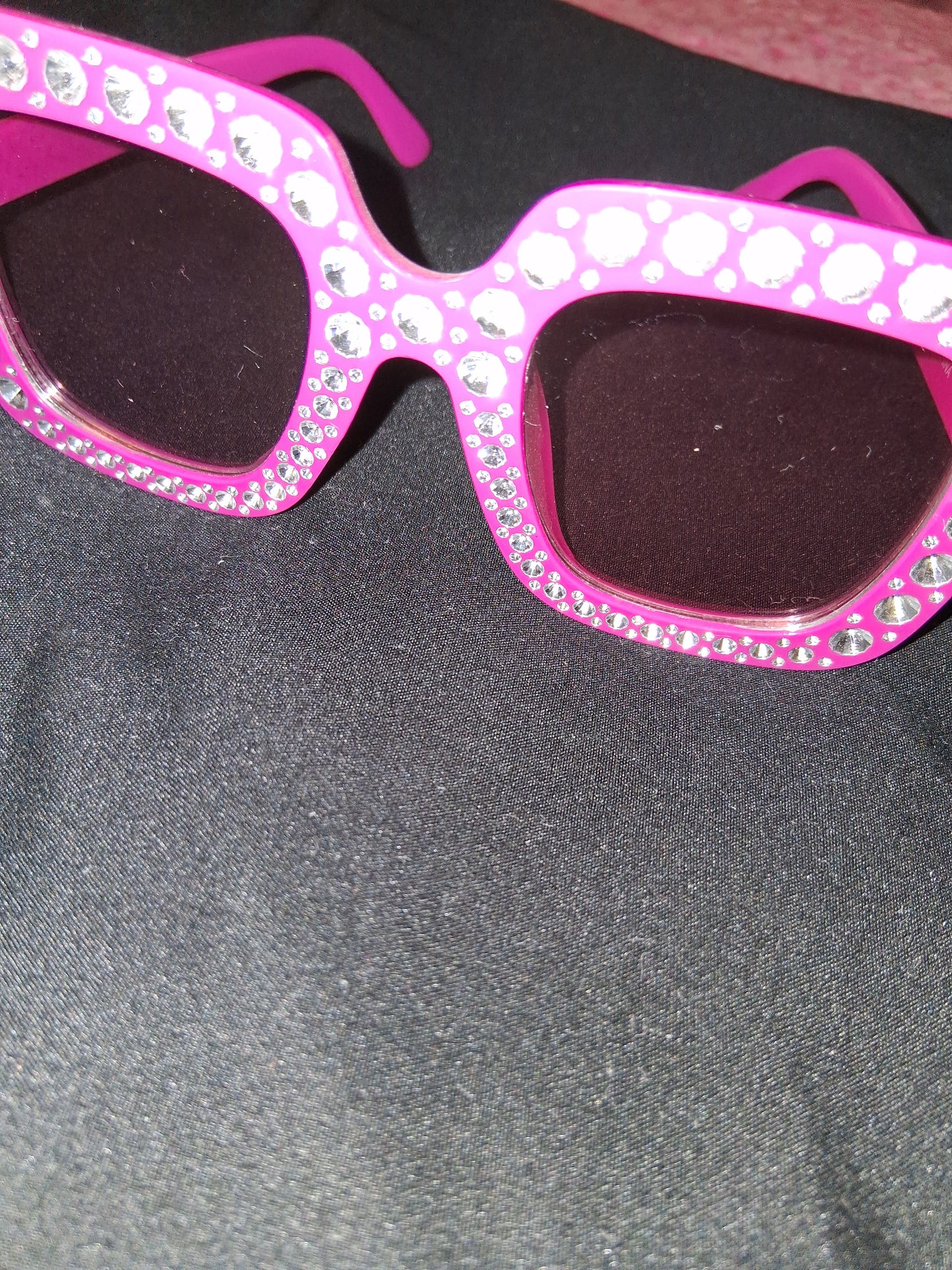 COCOMONEY GLASSES SUN GLASSES PLASTIC 🕶 comes with free gifts 🎁