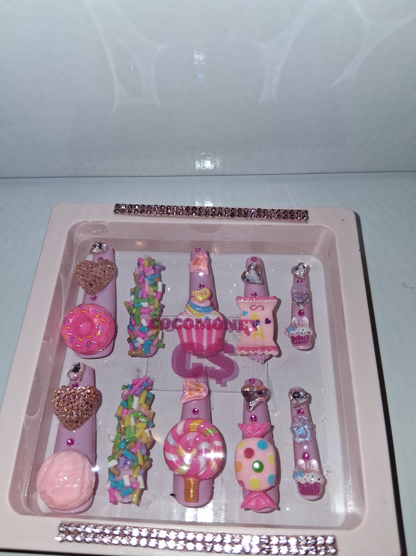 COCOMONEY NAILS CUSTOM 1 OF 1 GLUE ON PRESS ON COMES WITH FREE GIFTS #o90