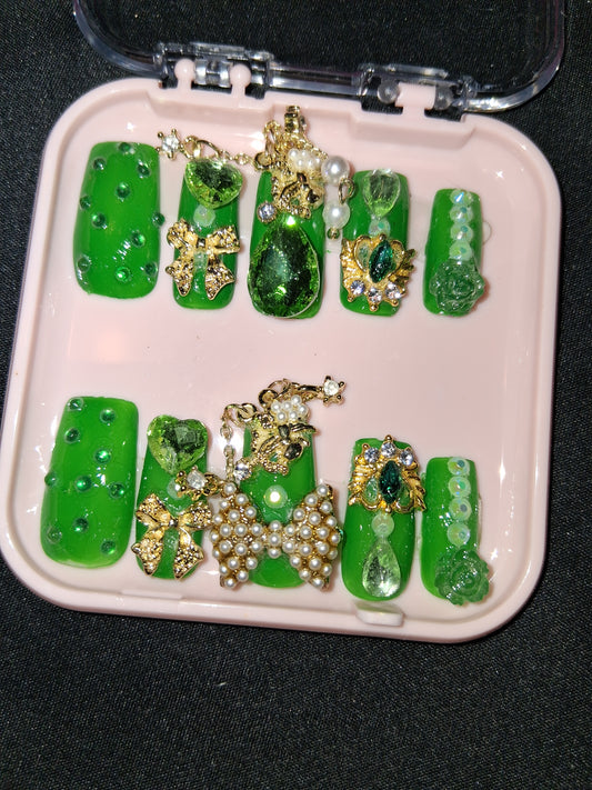 COCOMONEY NAILS CUSTOM 1 OF A KIND PIECES ACRYLIC COMES WITH FREE GIFTS