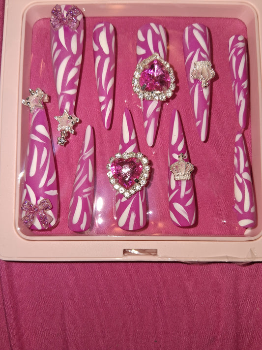 COCOMONEY NAILS CUSTOM 1 OF 1 GLUE ON PRESS ON COMES WITH FREE GIFTS #o45