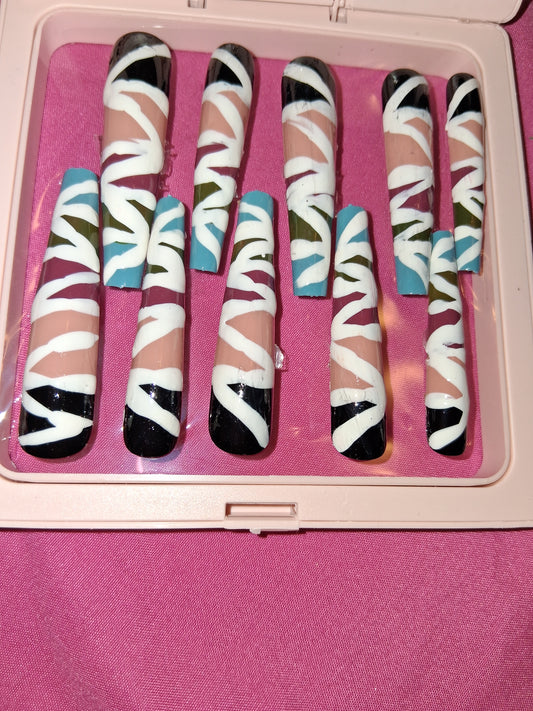 COCOMONEY NAILS CUSTOM 1 OF 1 GLUE ON PRESS ON COMES WITH FREE GIFTS #p52