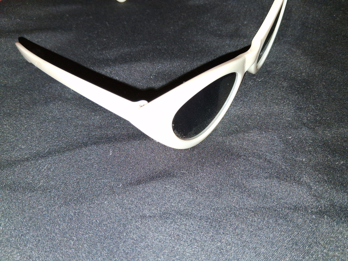 COCOMONEY GLASSES SUN GLASSES PLASTIC 🕶 comes with free gifts 🎁