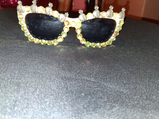 COCOMONEY GLASSES 1 OF A KIND CUSTOM SUN GLASSES PLASTIC 🕶 comes with free gifts 🎁