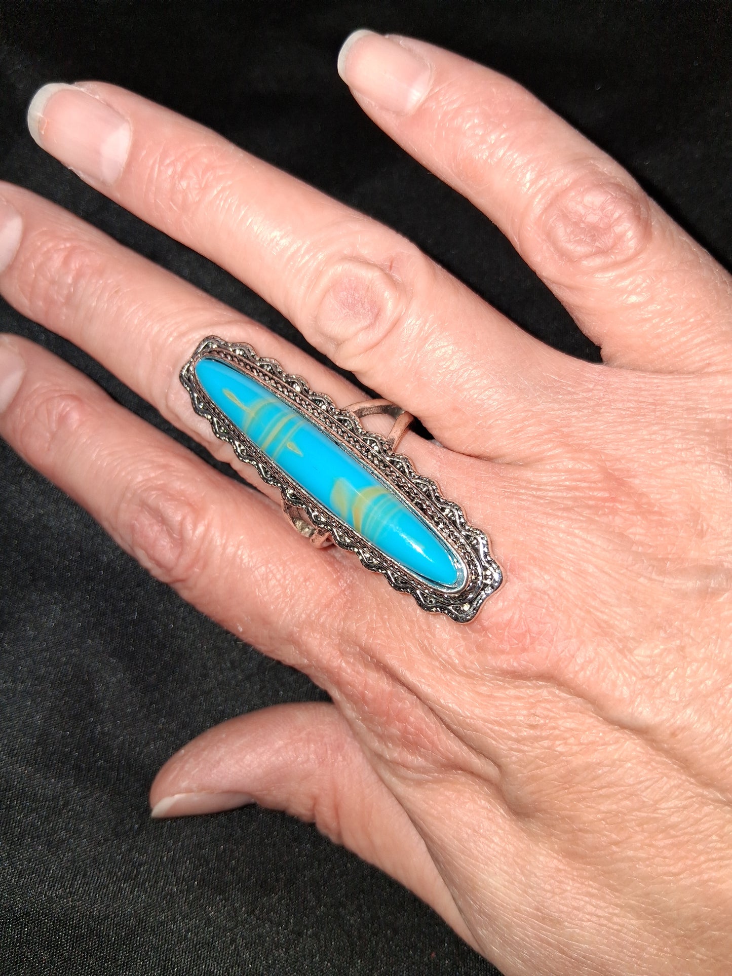 Cocomoney ring costume jewelry size 9 to 10