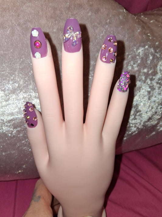 COCOMONEY NAILS CUSTOM 1 OF 1 GLUE ON PRESS ON COMES WITH FREE GIFTS #b67