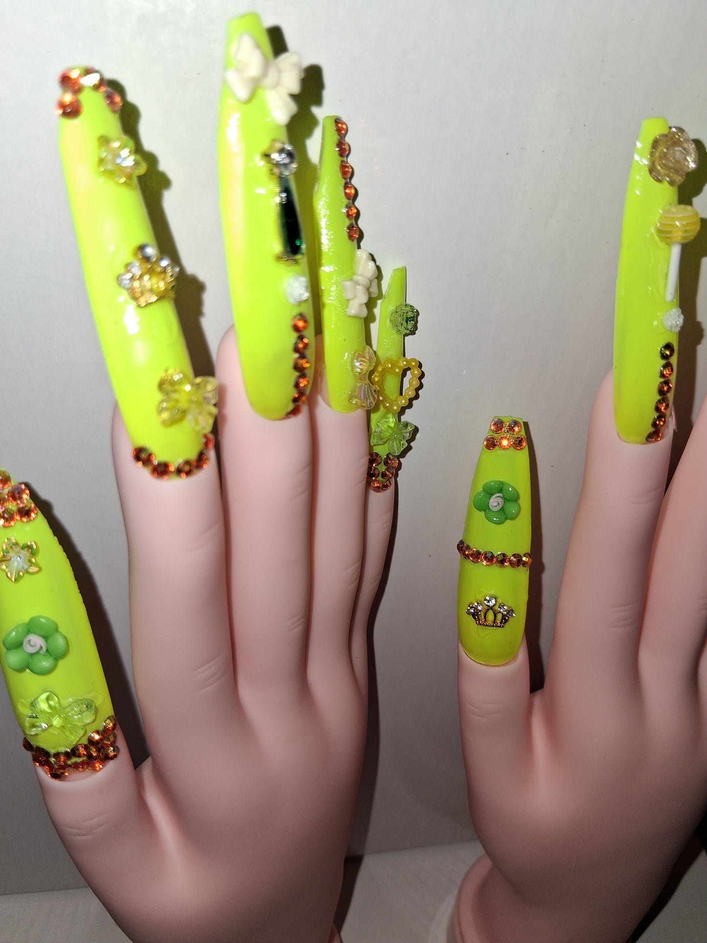 COCOMONEY NAILS CUSTOM 1 OF 1 GLUE ON PRESS ON COMES WITH FREE GIFTS #o89