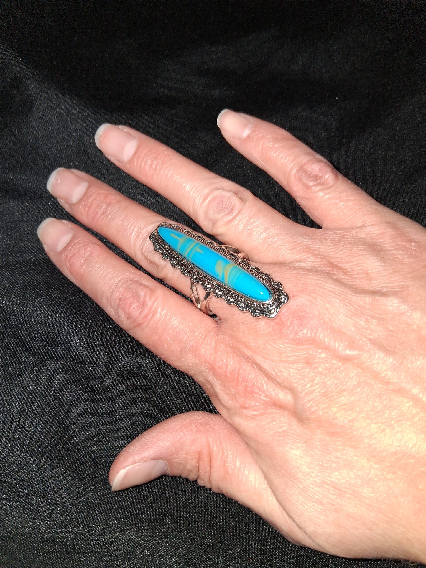 Cocomoney ring costume jewelry size 9 to 10