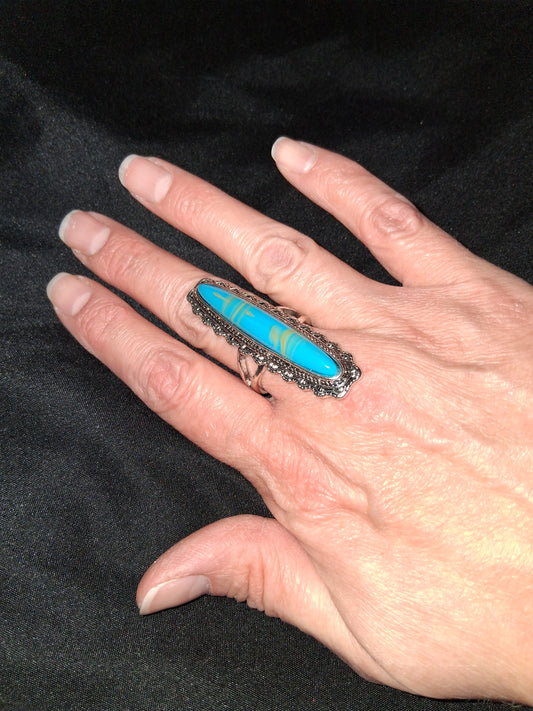 Cocomoney ring costume jewelry size 9 to 10