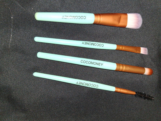 COCOMONEY MAKEUP BRUSH SET 4PC blue with free gift 🎁