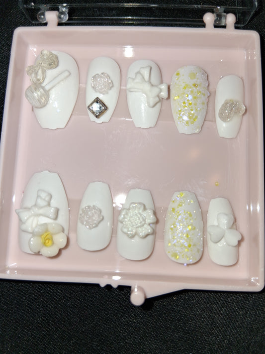 COCOMONEY NAILS CUSTOM ONE OF A KIND PIECES WITH NAIL BAG AND FREE GIFTS