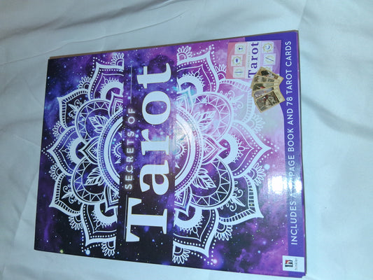 Tarot cards kit