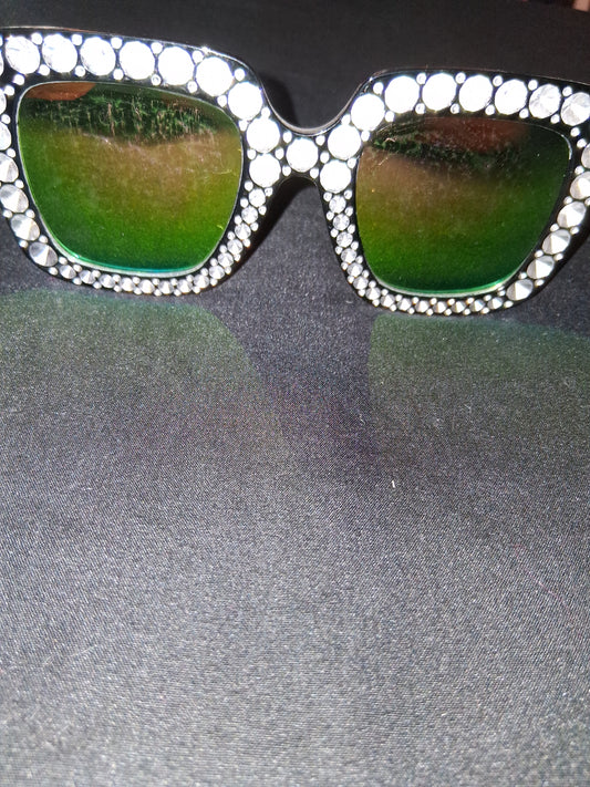 COCOMONEY GLASSES SUN GLASSES PLASTIC 🕶 comes with free gifts 🎁