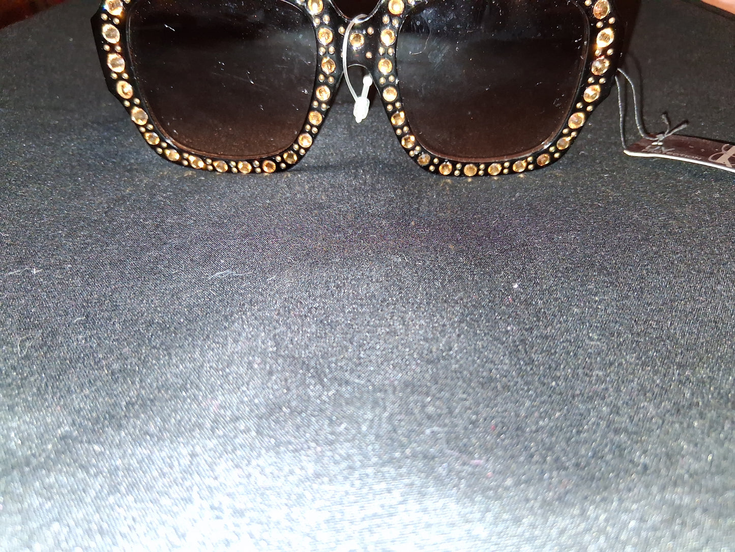 COCOMONEY GLASSES SUN GLASSES PLASTIC 🕶 comes with free gifts 🎁
