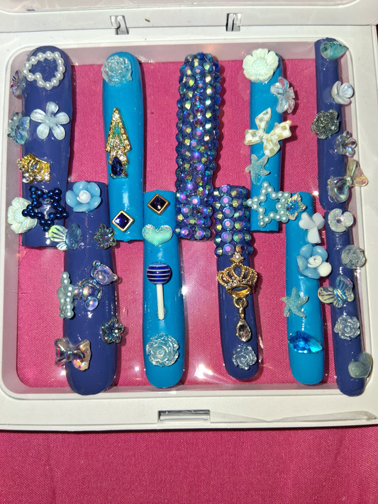 COCOMONEY NAILS CUSTOM 1 OF 1 GLUE ON PRESS ON COMES WITH FREE GIFTS #o4