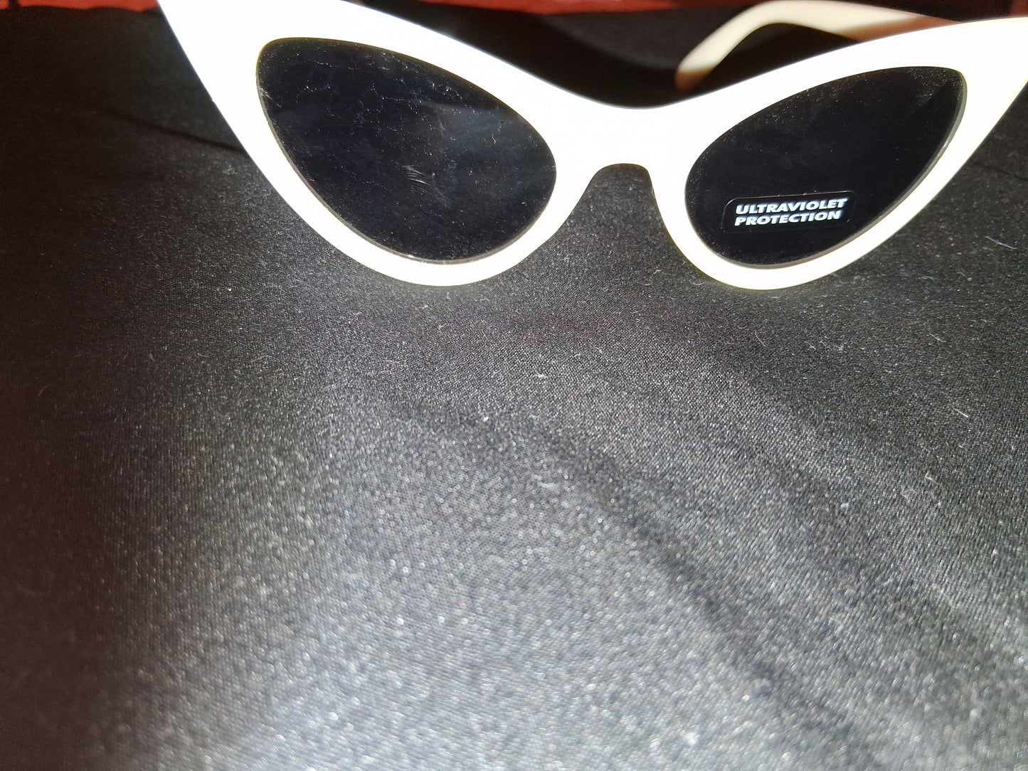 COCOMONEY GLASSES SUN GLASSES PLASTIC 🕶 comes with free gifts 🎁