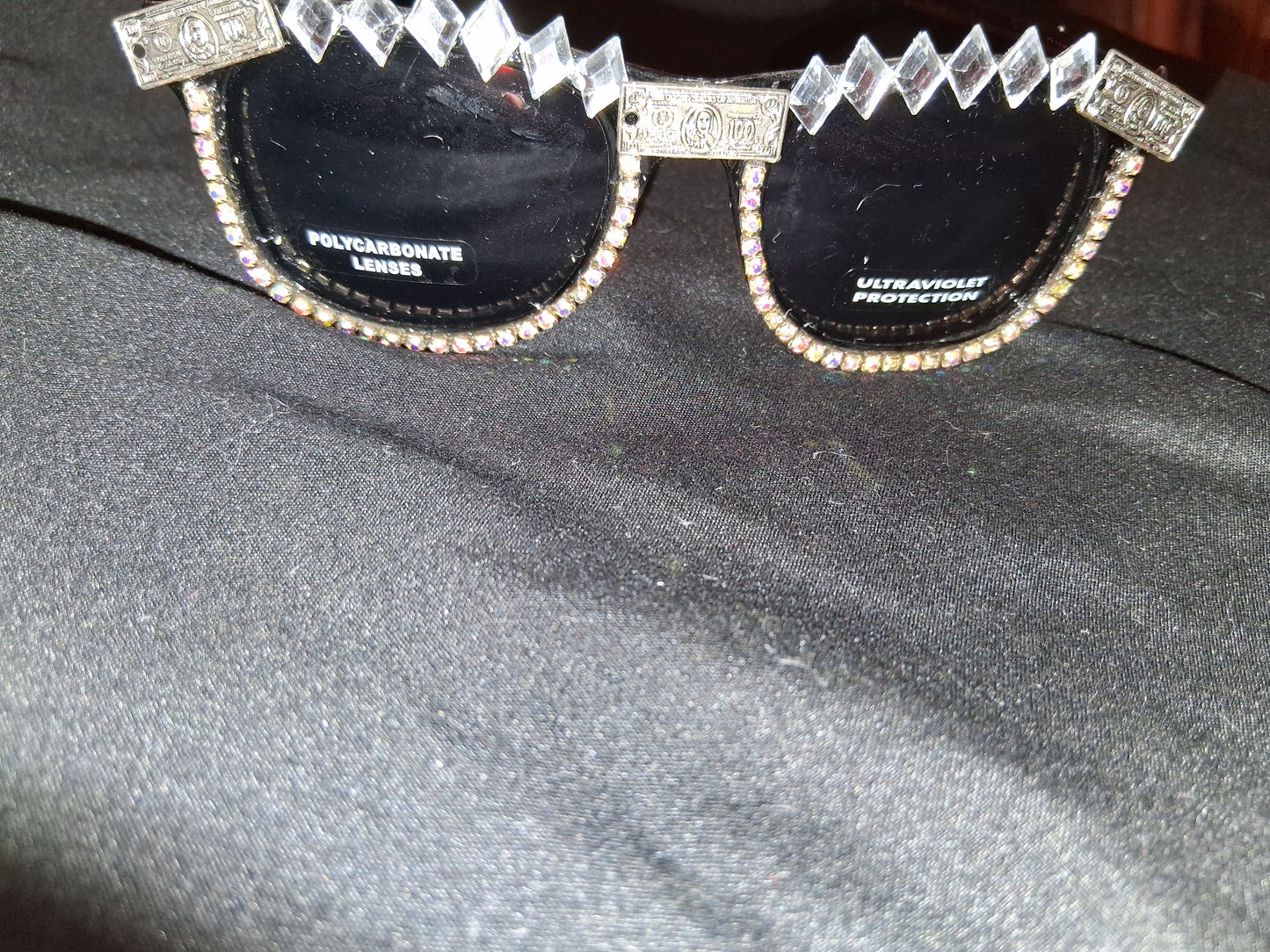 COCOMONEY GLASSES 1 OF A KIND CUSTOM SUN GLASSES PLASTIC 🕶 comes with free gifts 🎁