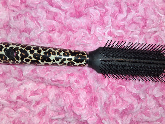 COCOMONEY HAIR BRUSH FULL SIZE PLASTIC with free gift