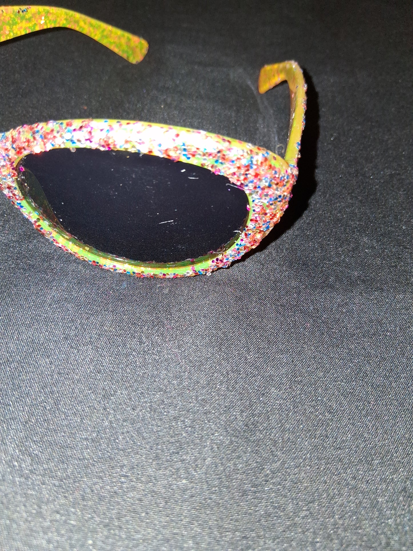 COCOMONEY GLASSES 1 OF A KIND CUSTOM SUN GLASSES PLASTIC 🕶 comes with free gifts 🎁