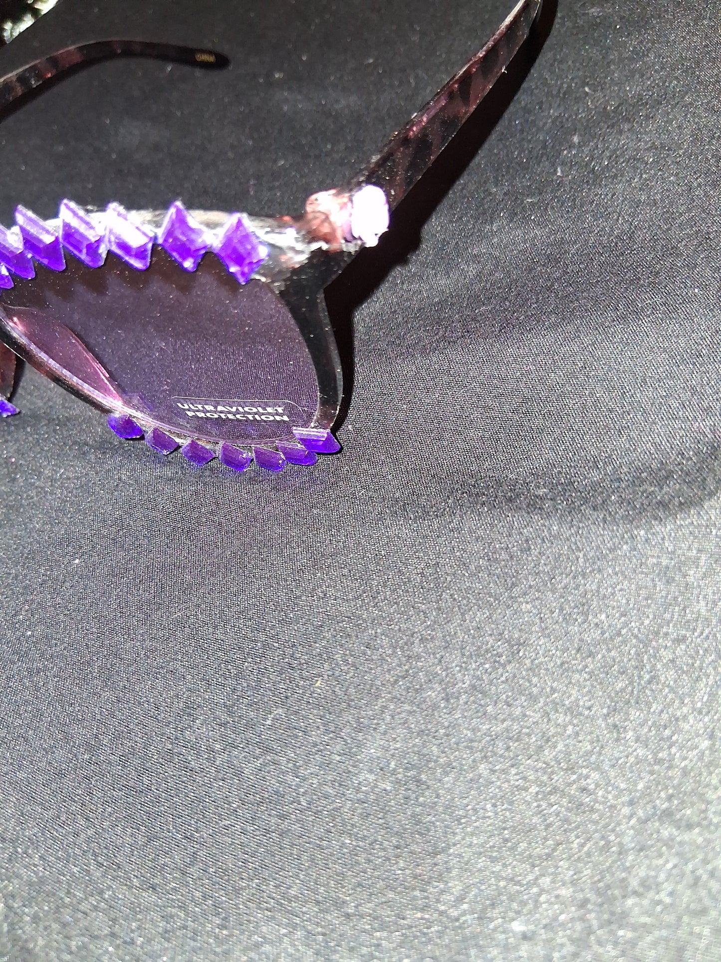 COCOMONEY GLASSES 1 OF A KIND CUSTOM SUN GLASSES PLASTIC 🕶 comes with free gifts 🎁