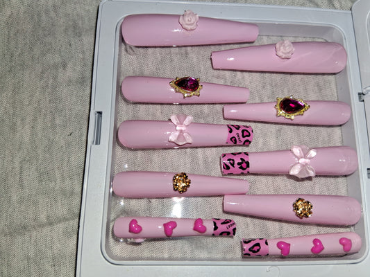 COCOMONEY NAILS CUSTOM 1 OF 1 GLUE ON PRESS ON COMES WITH FREE GIFTS #p62