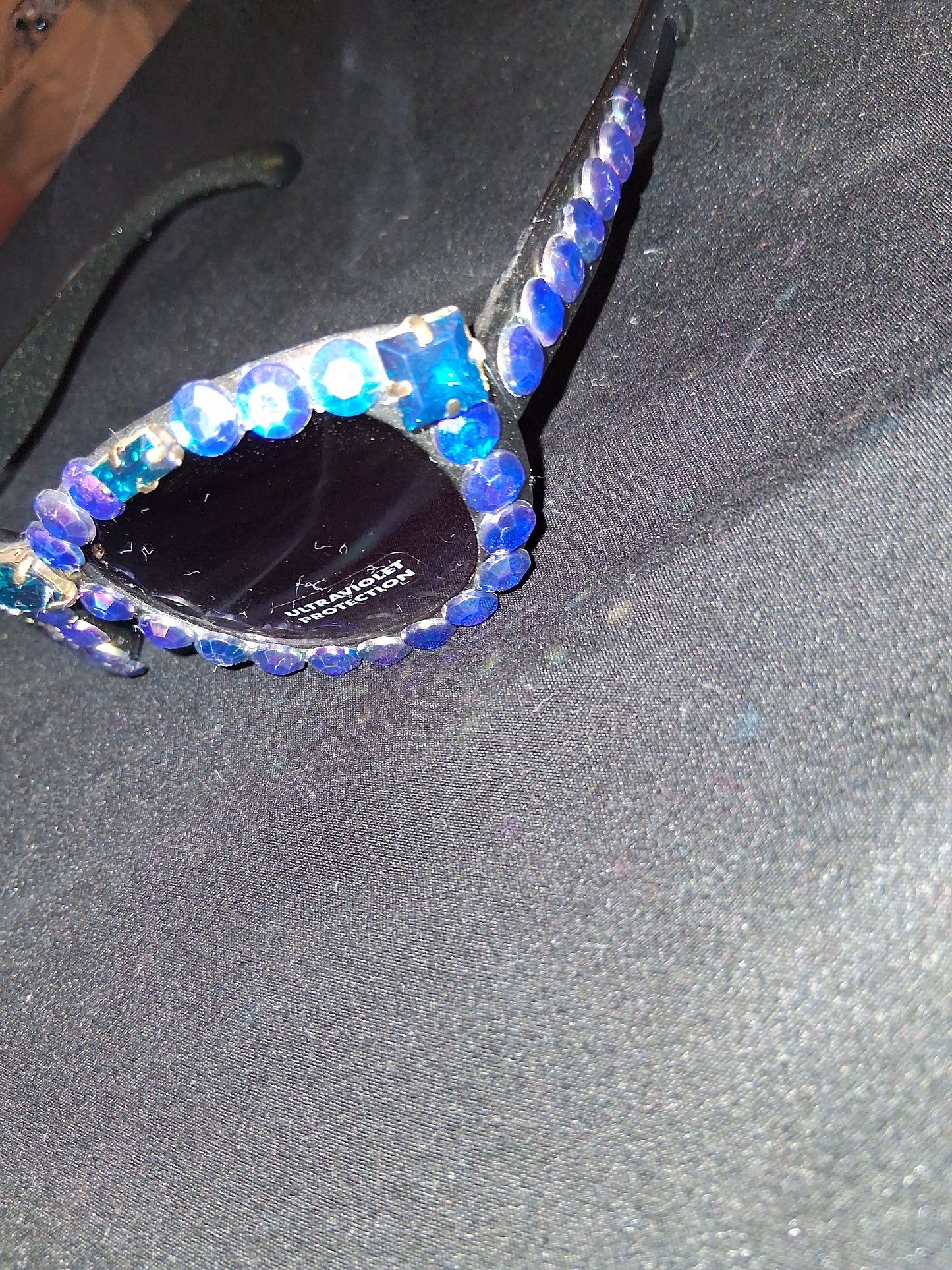 COCOMONEY GLASSES 1 OF A KIND CUSTOM SUN GLASSES PLASTIC 🕶 comes with free gifts 🎁