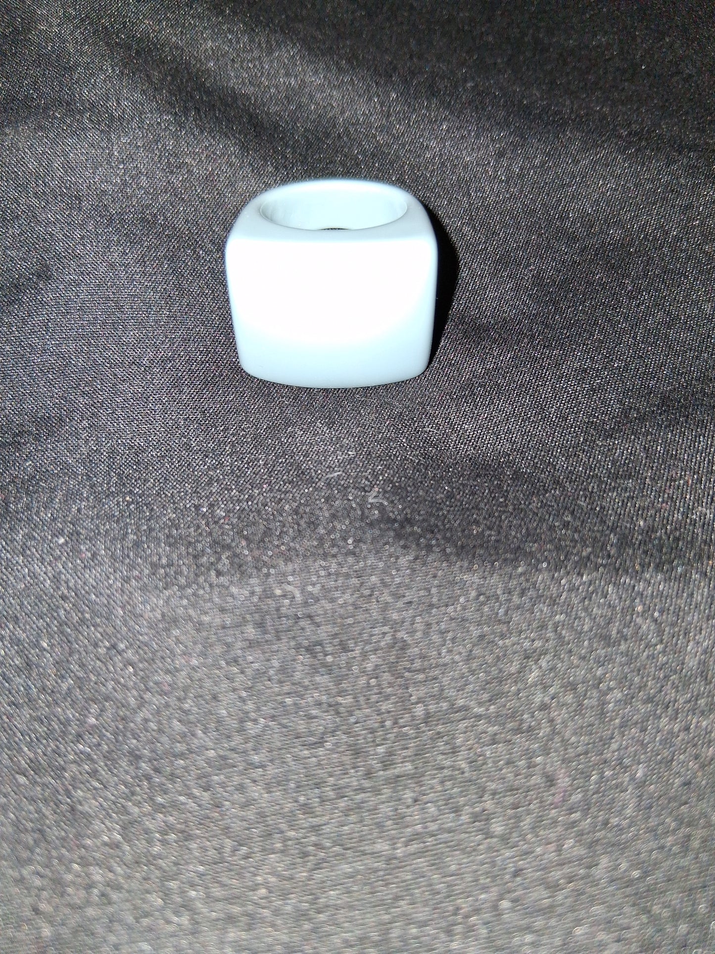 Cocomoney ring resin costume jewelry size 7
