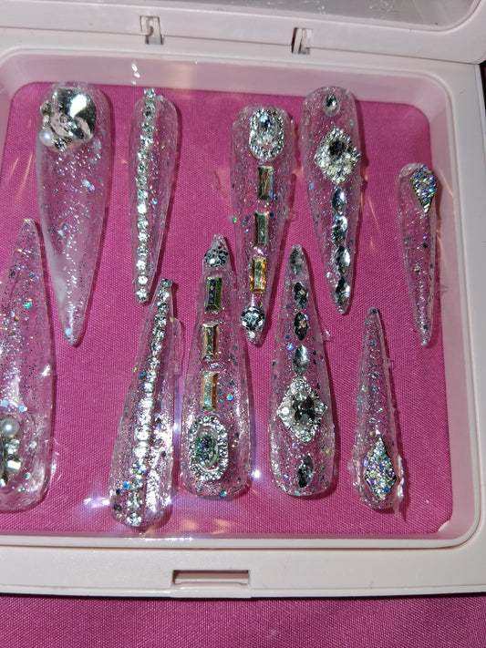 COCOMONEY NAILS CUSTOM 1 OF 1 GLUE ON PRESS ON COMES WITH FREE GIFTS #o70