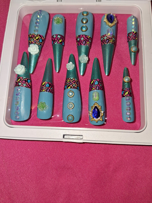 COCOMONEY NAILS CUSTOM 1 OF 1 GLUE ON PRESS ON COMES WITH FREE GIFTS #p19