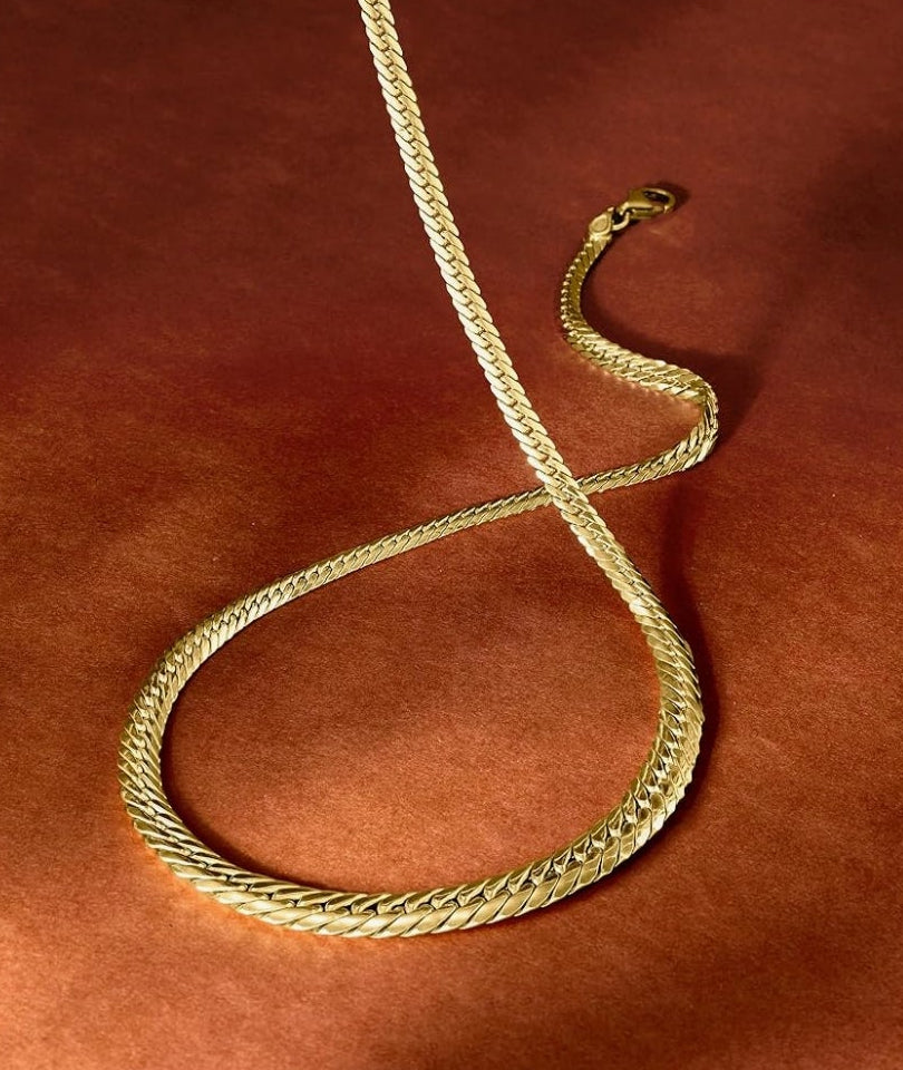 18kt Yellow Gold Cuban-Link Necklace
Italian, Graduated