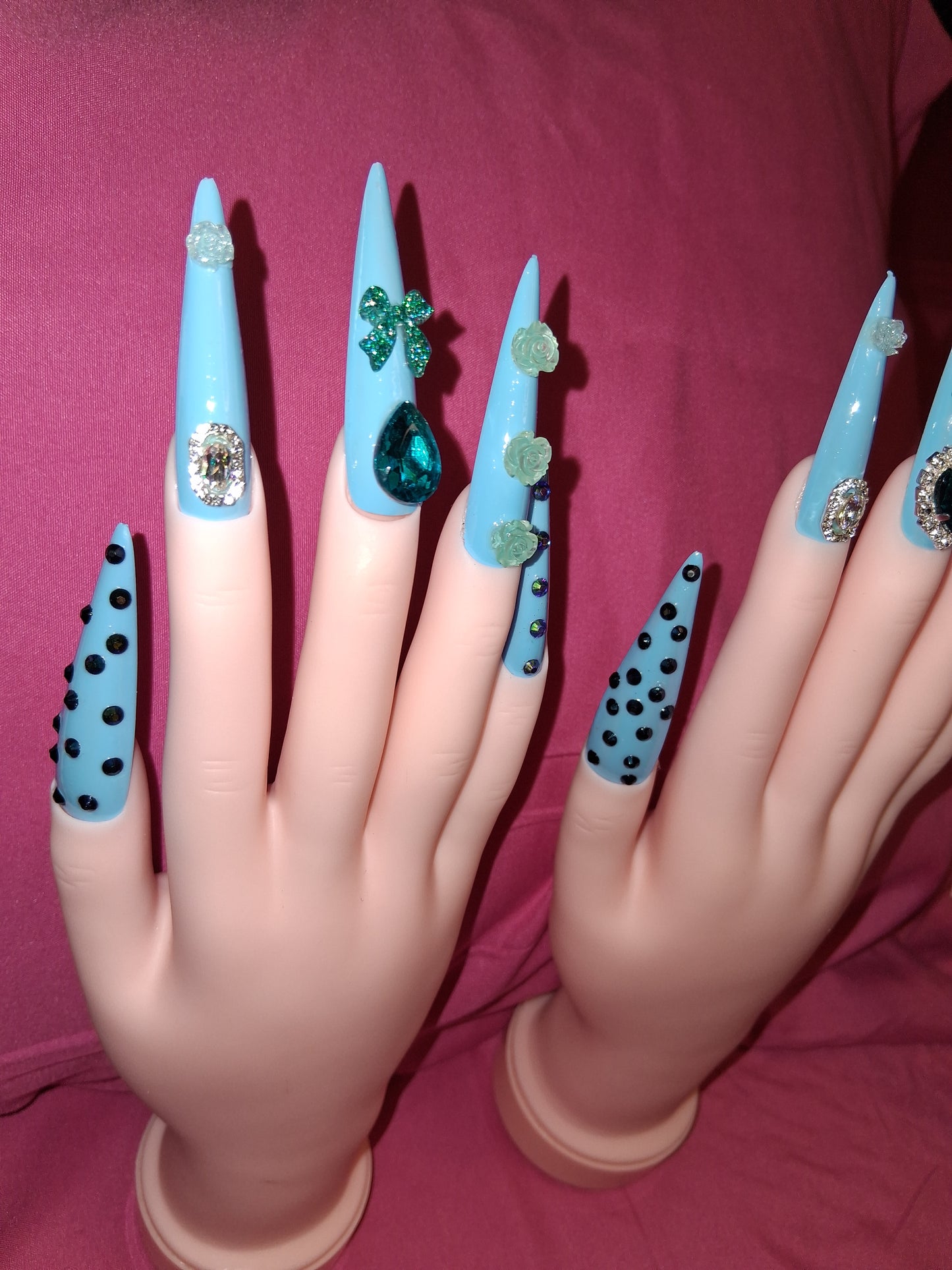COCOMONEY NAILS CUSTOM 1 OF 1 GLUE ON PRESS ON COMES WITH FREE GIFTS #o26
