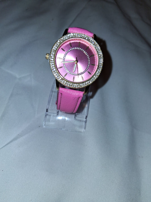 Womens watch pink with stones only 1 COCOMONEY